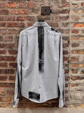 Load image into Gallery viewer, ANY OCCASION ABSTRACT BUTTON UP
