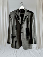 Load image into Gallery viewer, NOIR VINTAGE ABSTRACT PAINTED BLAZER
