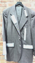 Load and play video in Gallery viewer, VINTAGE CONTRAST PAINTED BLAZER
